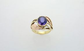 Zlatý prsten se safírem 4,42g 14kt