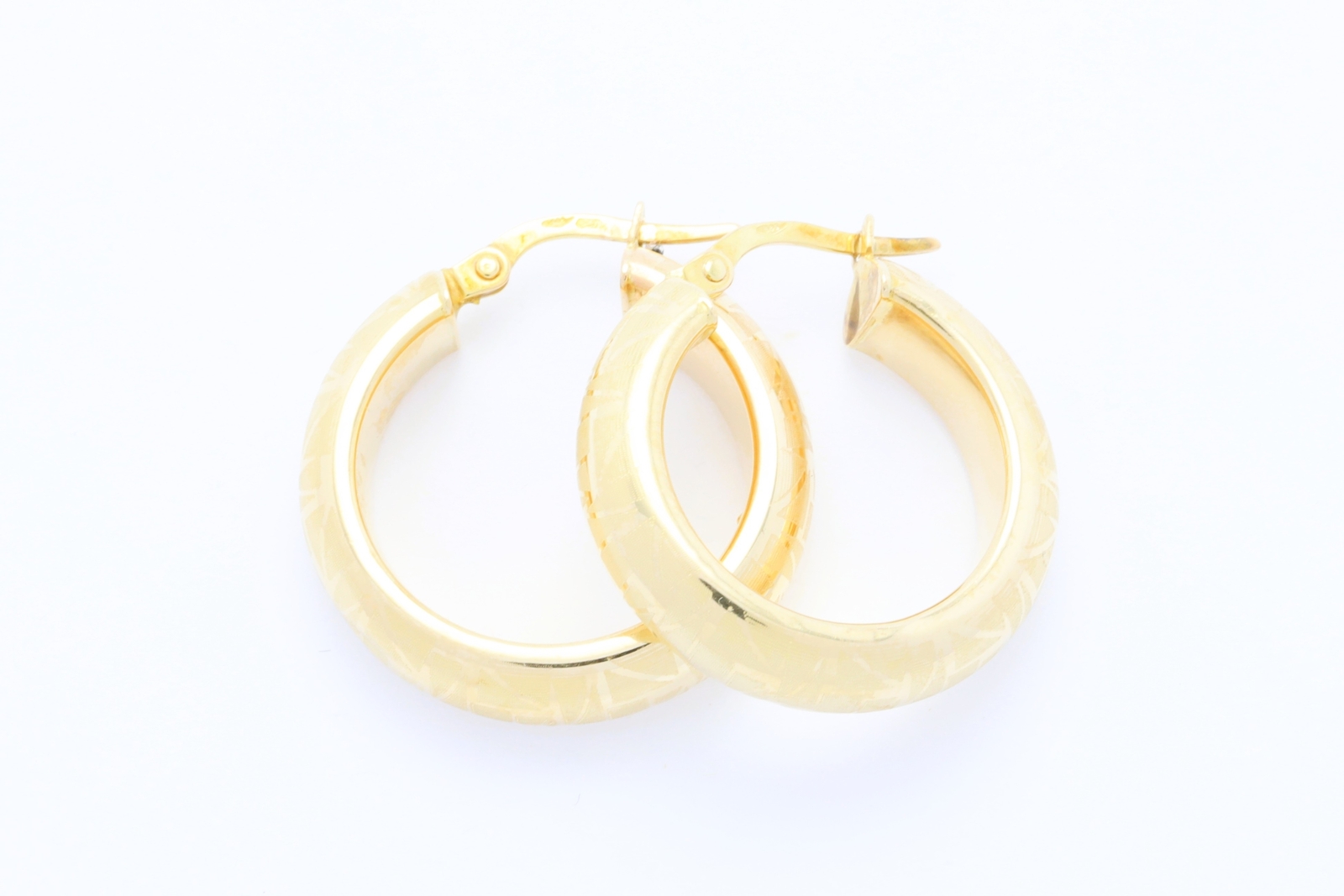 Zlat&eacute; n&aacute;u&scaron;nice 3,78&nbsp;g 14kt