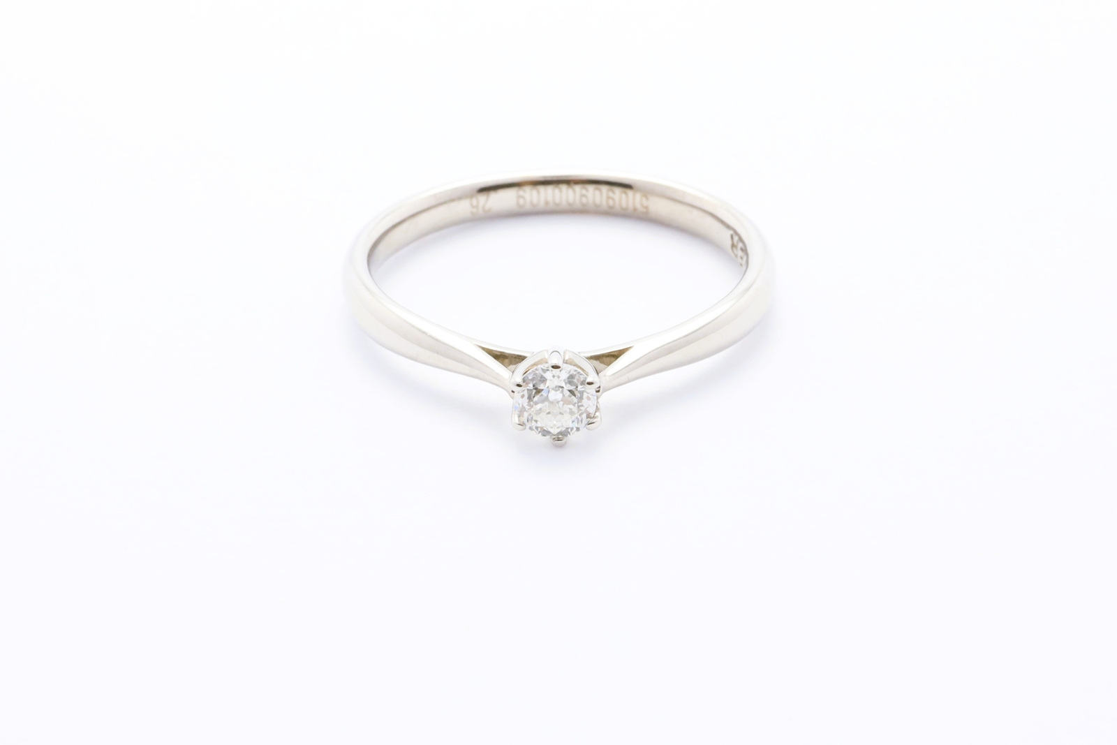 Zlat&yacute; prsten s&nbsp;diamanty 3,05&nbsp;g 18kt