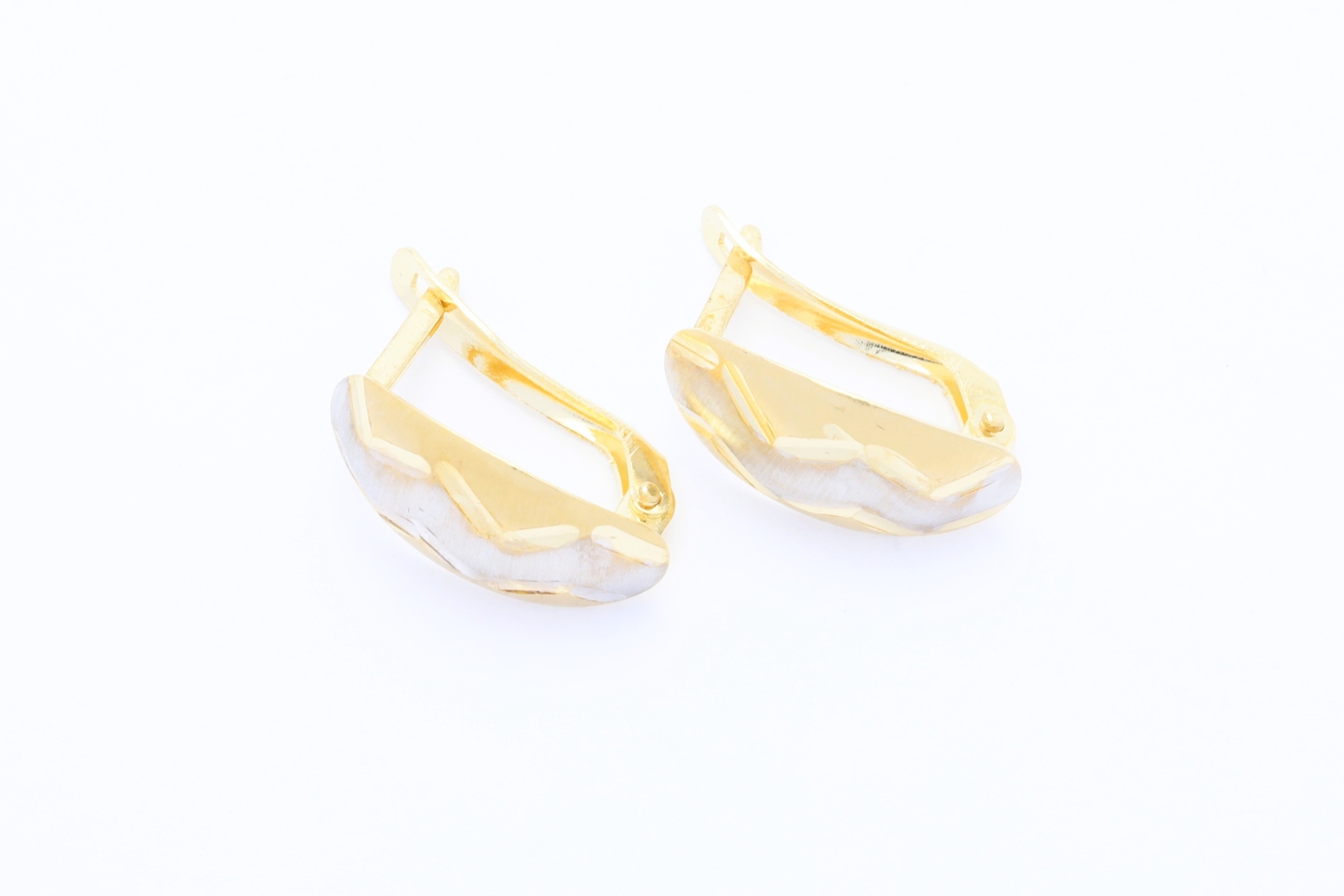 Zlat&eacute; n&aacute;u&scaron;nice 1,78&nbsp;g 14kt