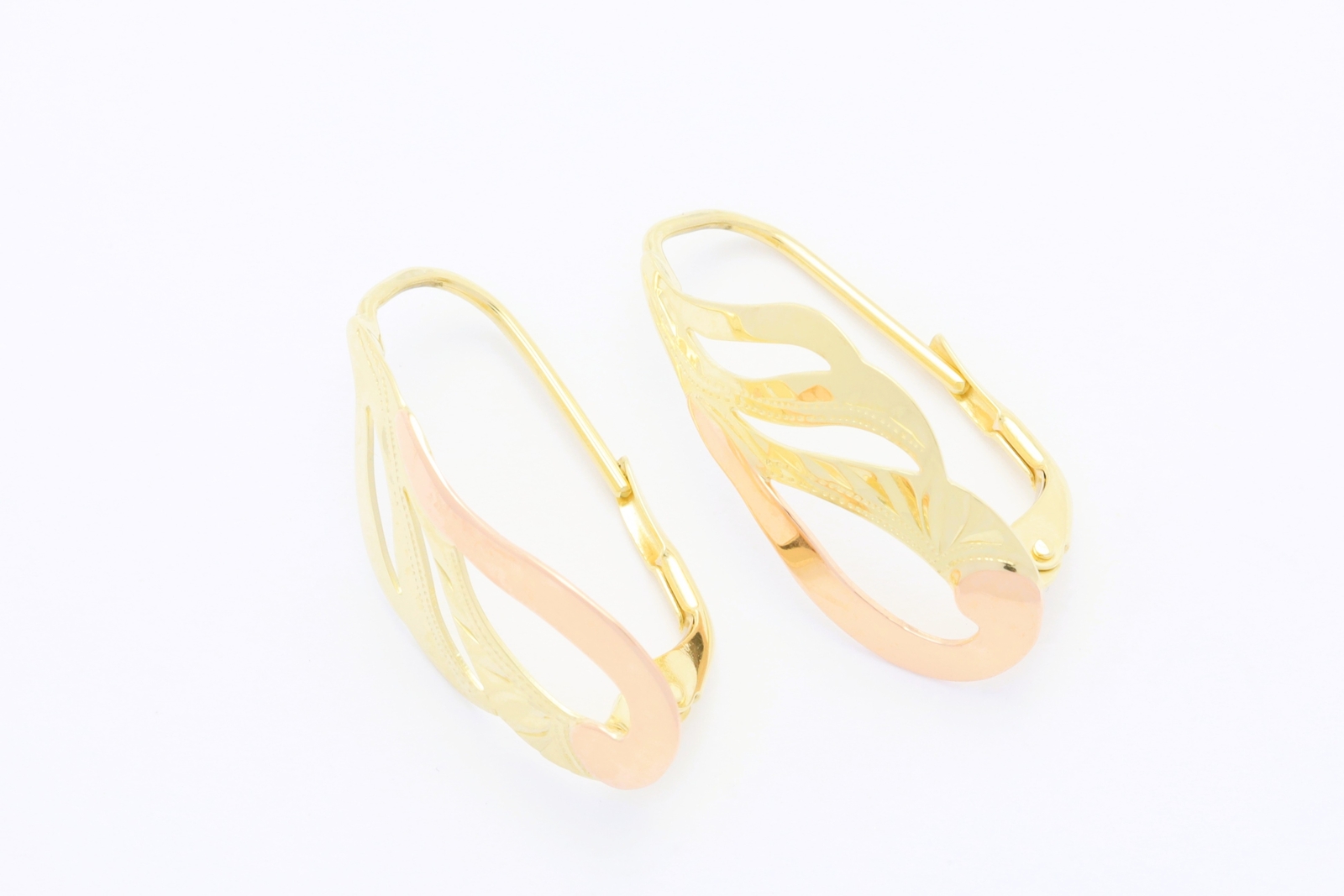 Zlat&eacute; n&aacute;u&scaron;nice 2,54&nbsp;g 14kt