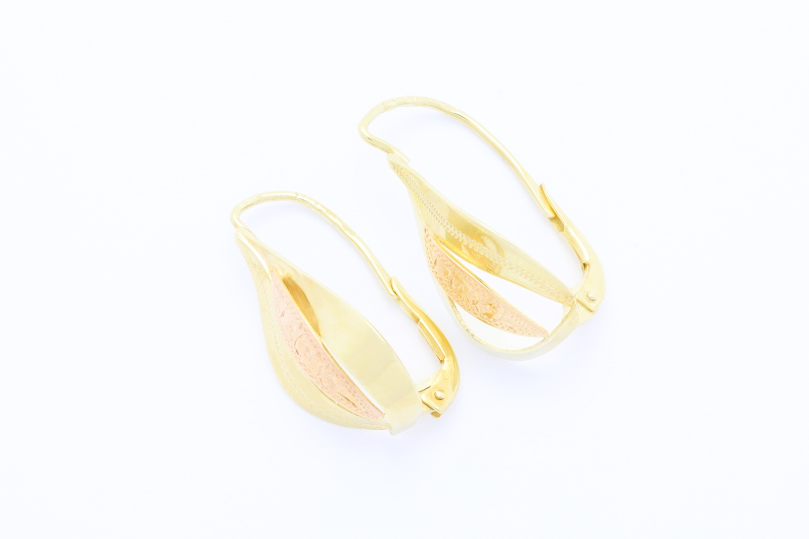 Zlat&eacute; n&aacute;u&scaron;nice 2,59&nbsp;g 14kt