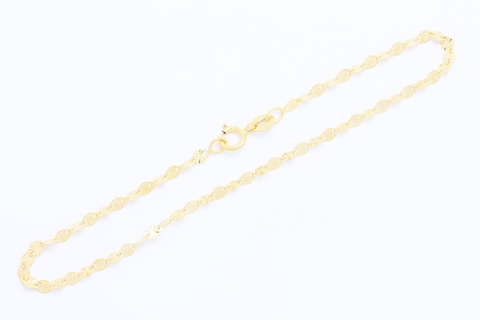 Zlat&yacute; n&aacute;ramek 0,84&nbsp;g 14kt