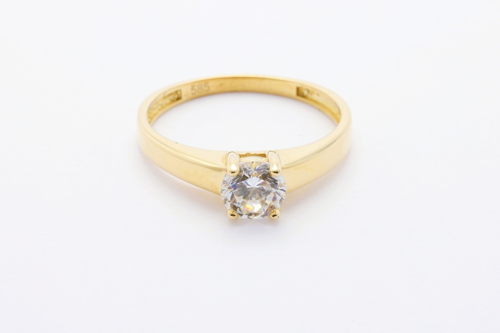 Zlat&yacute; prsten 2,03&nbsp;g 14kt