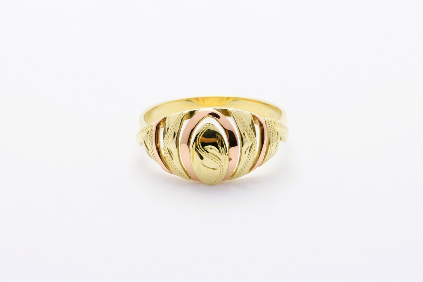 Zlat&yacute; prsten 2,45&nbsp;g 14kt