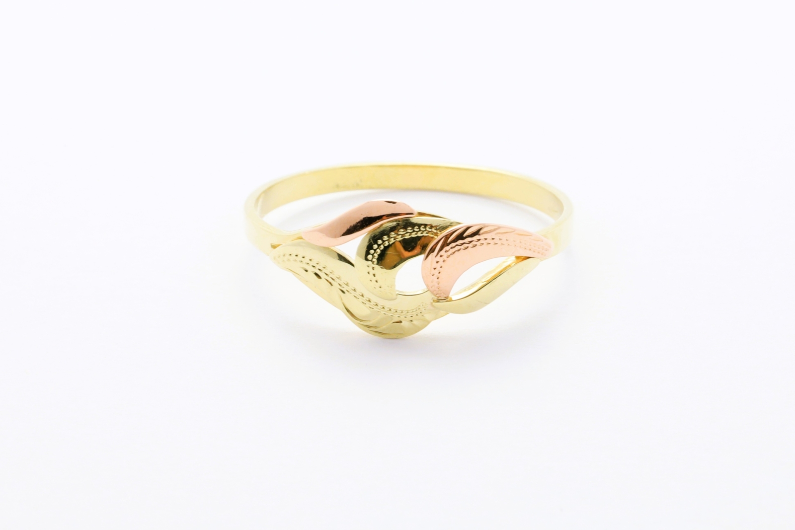 Zlat&yacute; prsten 2,03&nbsp;g 14kt